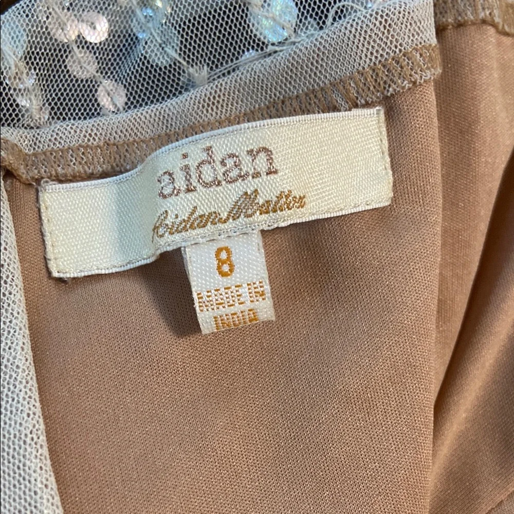 Elegant Sequined Dress in Champagne Gold - Picture 8 of 14